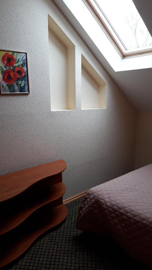 Viesu Nams Zala Sala Hotell Litavniki Exteriör bild